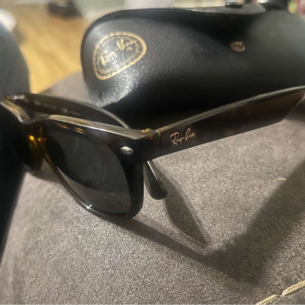 Ray-Ban Tortoise Shell Sunglasses - Picture 3 of 5